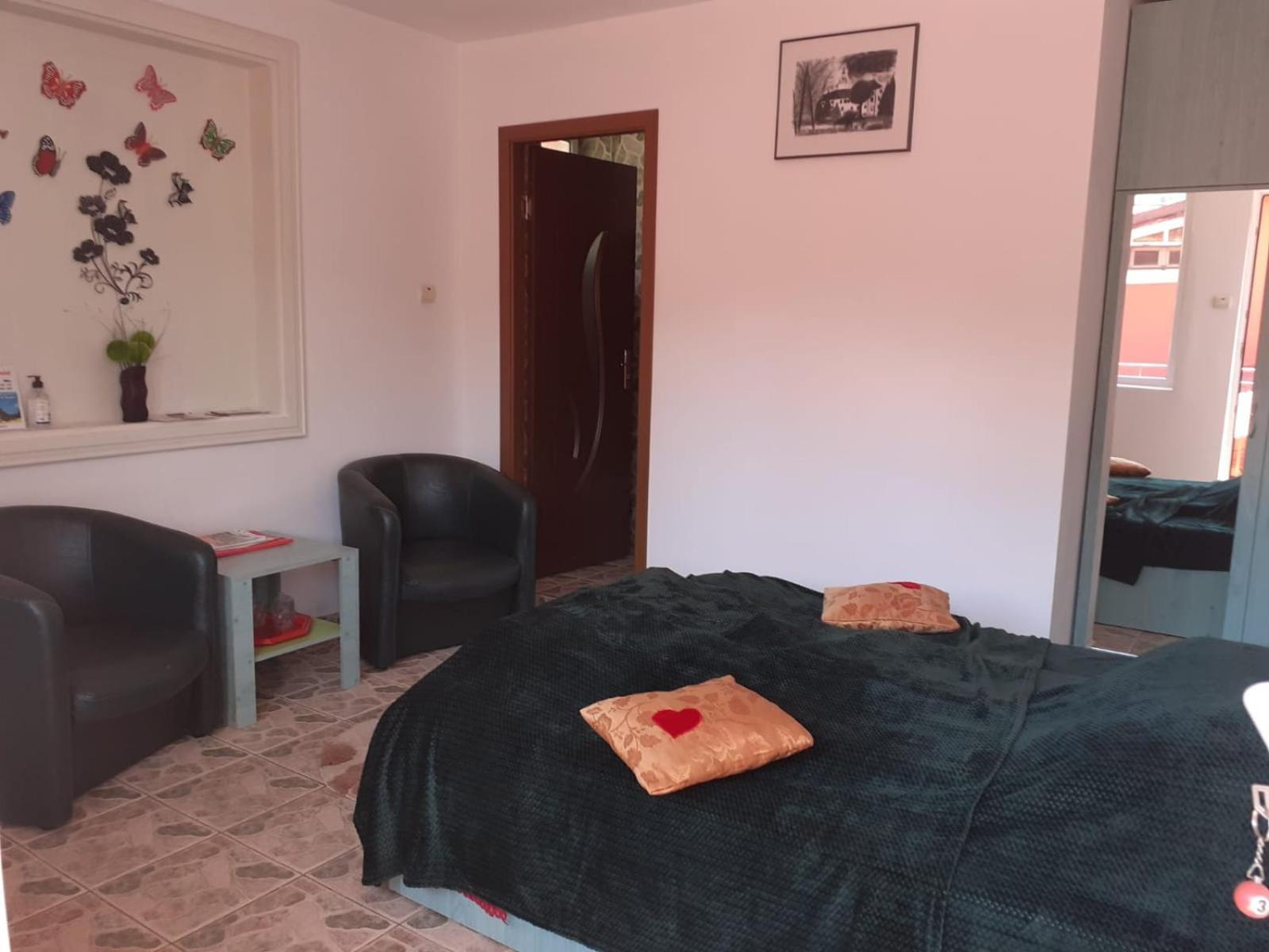 Pensiunea Belladonna Baile Herculane Bagian luar foto